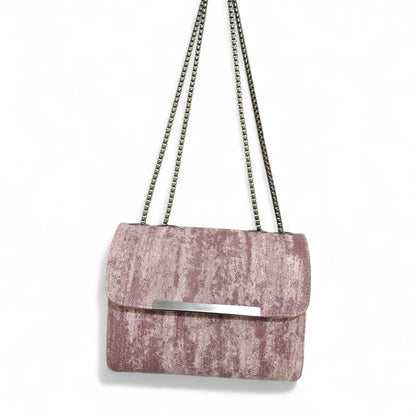 Avira Classic Chain Sling – Denim Rust Maroon